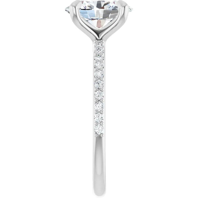 Éclat de Versailles, 14K Gold Oval Lab Grown Diamond Engagement Ring