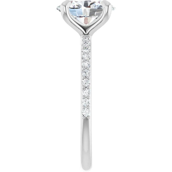 Éclat de Versailles, 14K Gold Oval Lab Grown Diamond Engagement Ring