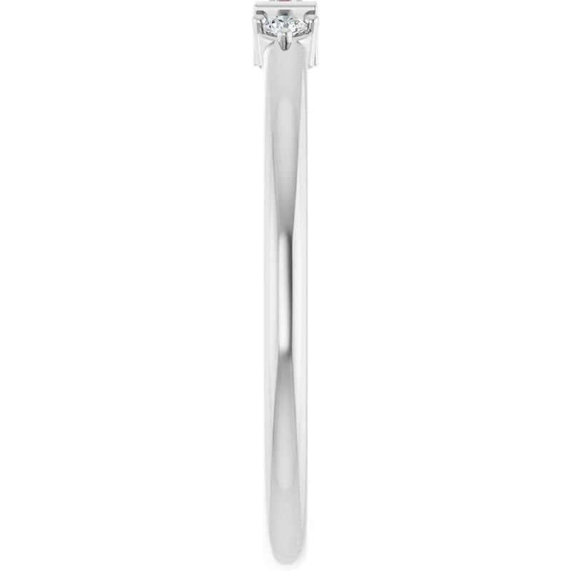 Éclat de Versailles, Diamond Baguette Stackable Ring
