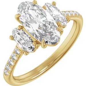 Three-Stone Engagement Ring Oval Cut