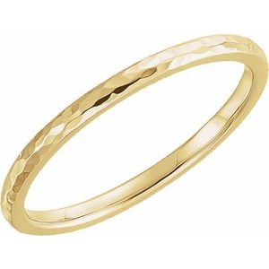 Comfort-Fit Half Round Band with Hammer Finish