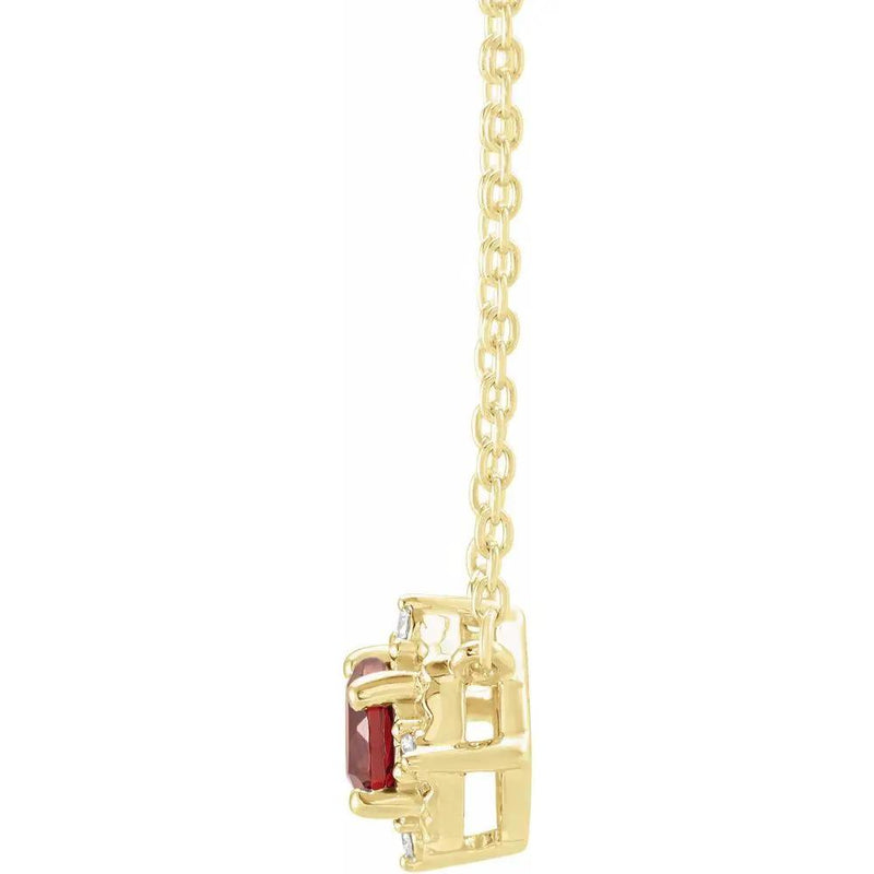 Le Cœur de Biarritz, Natural Garnet & Diamonds Halo Necklace
