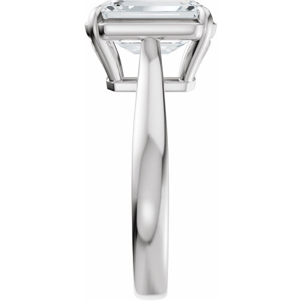 Lumière de Fontainebleau, Diamond Emerald Engagement Ring