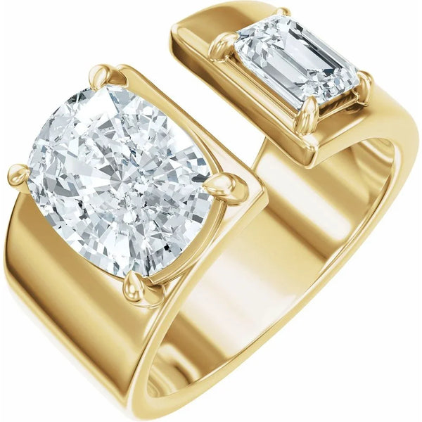 Harmonie de Versailles, Yellow Gold Two-Stone Diamond Ring