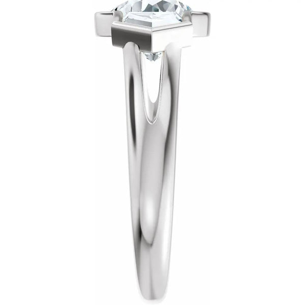 Soleil de Mont-Blanc, Round & Cadillac Diamond Round Engagement Ring