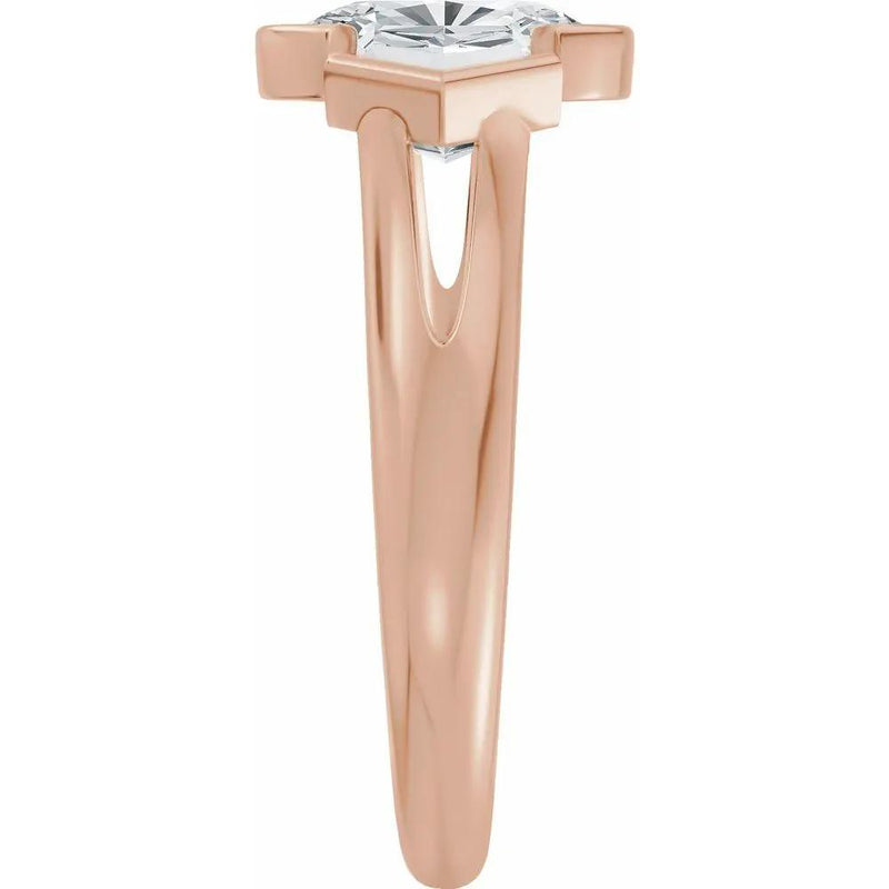 Soleil de Mont-Blanc, Elongated Cushion Diamond Engagement Ring
