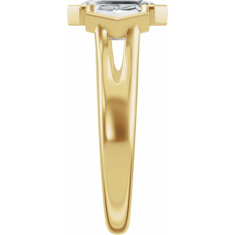 Soleil de Mont-Blanc, Emerald Diamond Engagement Ring