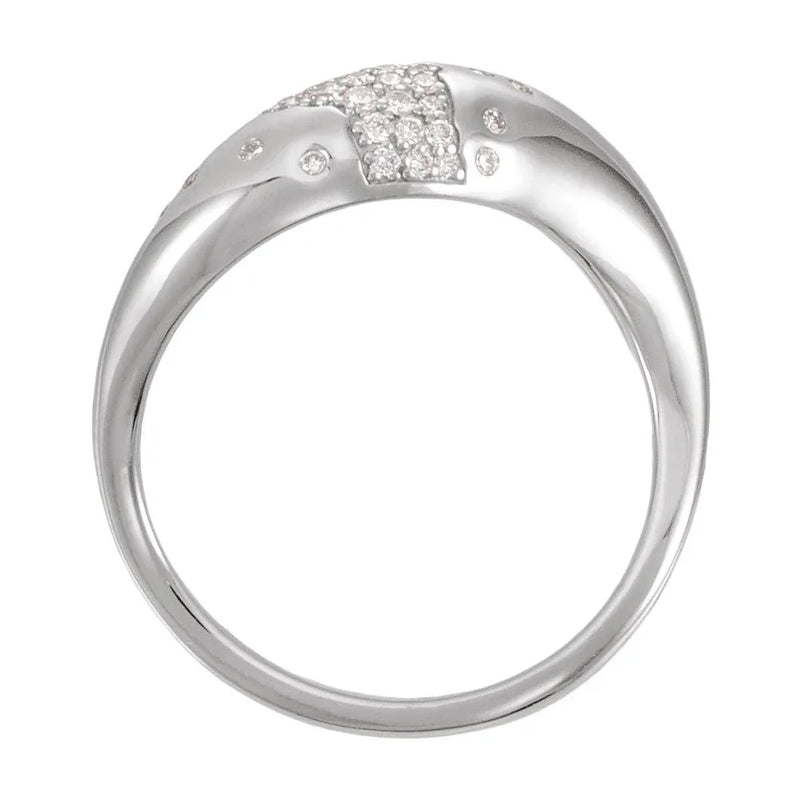 Reflet de Montmartre, Gold Diamond Scattered Pave Ring
