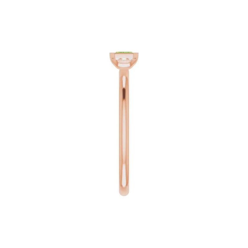 Lumière de Montmartre, Emerald Cut Peridot and Diamond Stackable Ring