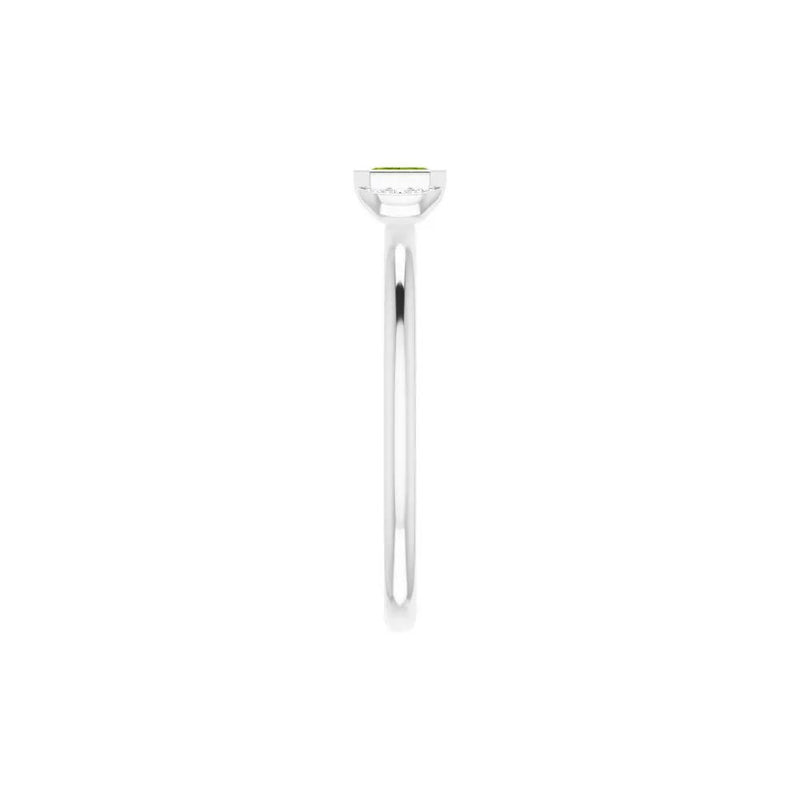 Lumière de Montmartre, Emerald Cut Peridot and Diamond Stackable Ring