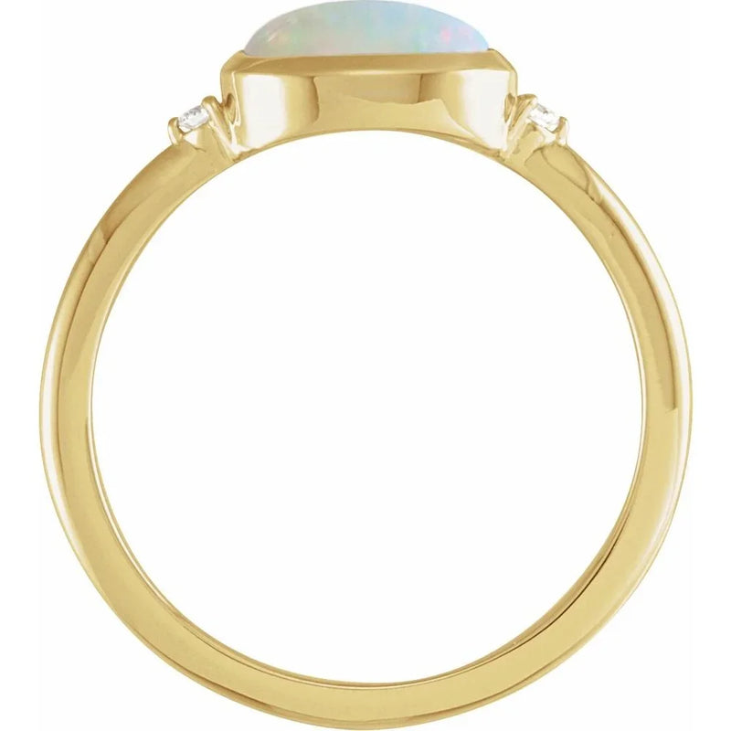 Nacre de Fontainebleau, Natural White Opal Diamond Ring