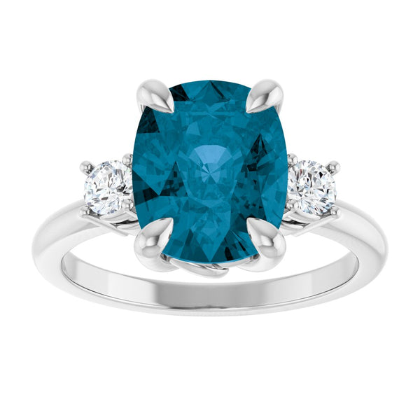 Velours de Montmartre, London Blue Topaz Diamond Ring
