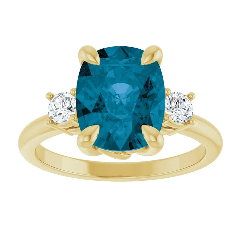 Velours de Montmartre, London Blue Topaz Diamond Ring