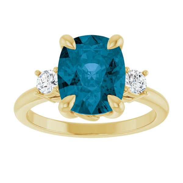 Velours de Montmartre, London Blue Topaz Diamond Ring