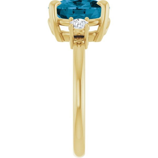 Velours de Montmartre, London Blue Topaz Diamond Ring