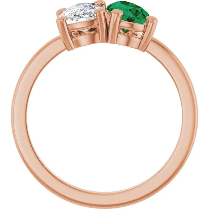 Les Amoureux de Paris, Diamond & Emerald Two-Stone Ring