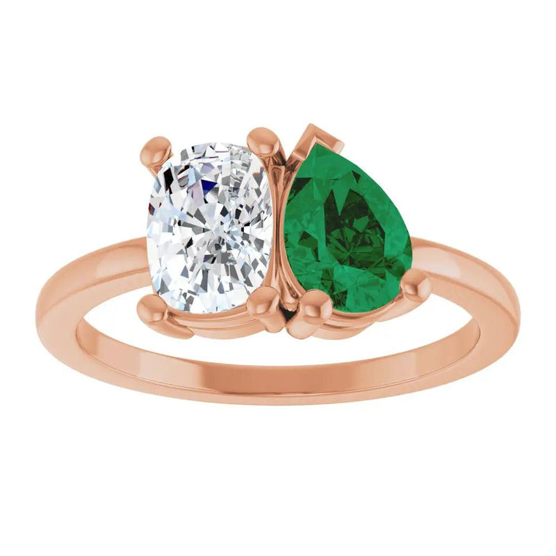 Les Amoureux de Paris, Diamond & Emerald Two-Stone Ring