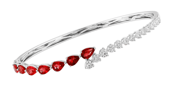 Baiser de Pivoine Ruby Bangle
