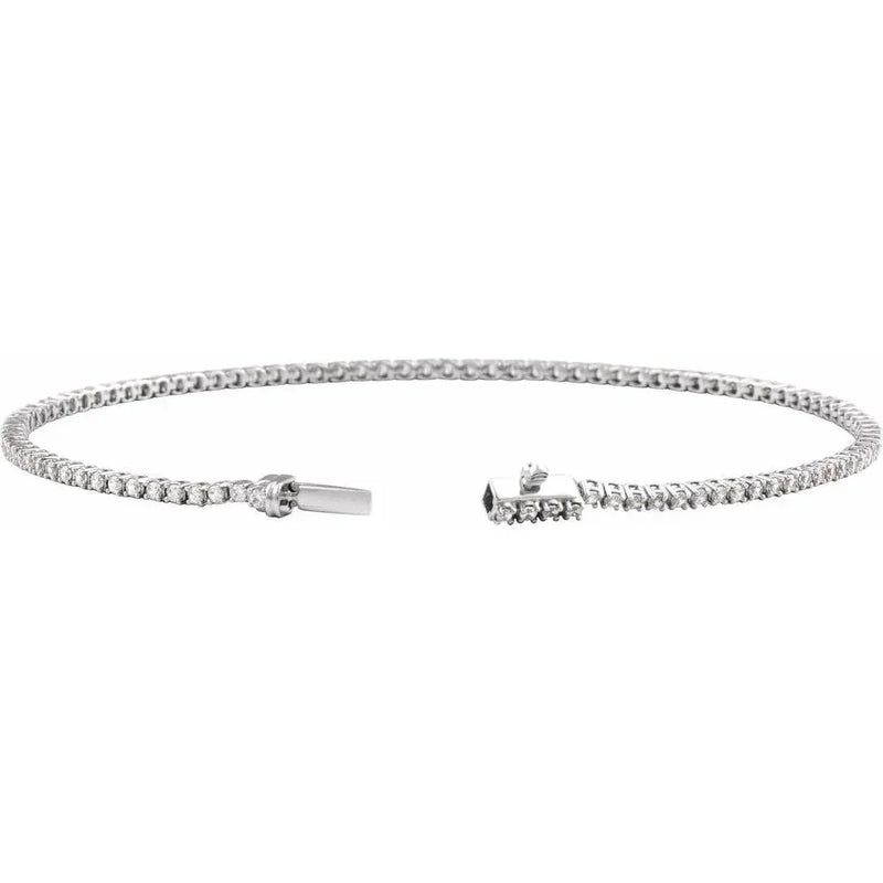 Princesse du Chateau №1, Diamond Tennis Bracelet