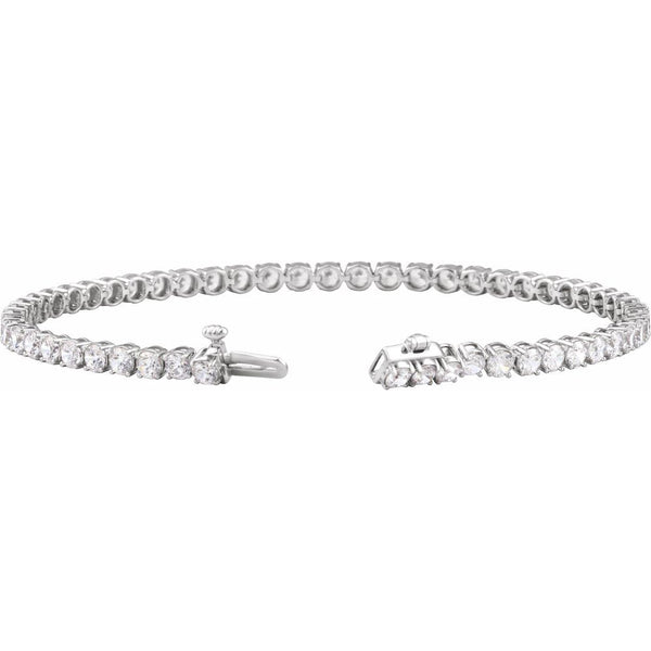Beucher Paris Princesse du Chateau №5 diamond tennis bracelet in white gold.