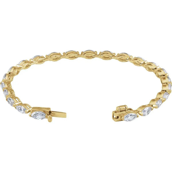 La Marquise de Charente, Marquise Diamonds Tennis Bracelet