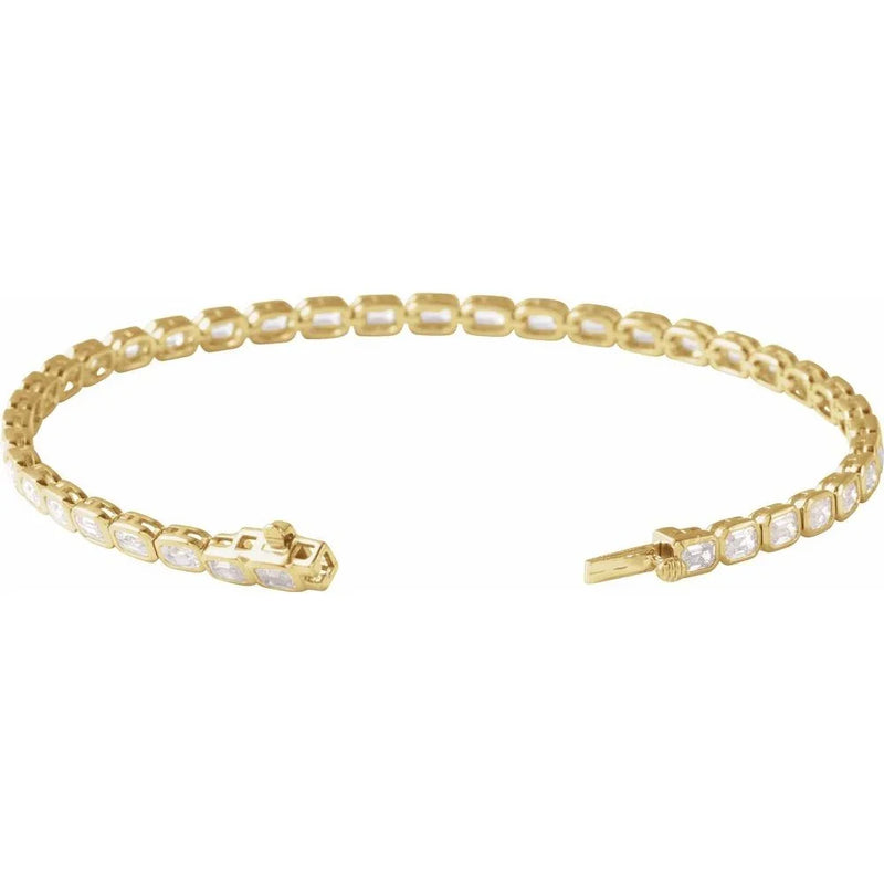 Lumière de Versailles, Lab-Grown Diamond Emerald Cut Tennis Bracelet