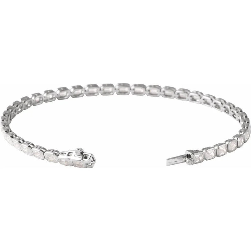 Lumière de Versailles, Lab-Grown Diamond Emerald Cut Tennis Bracelet