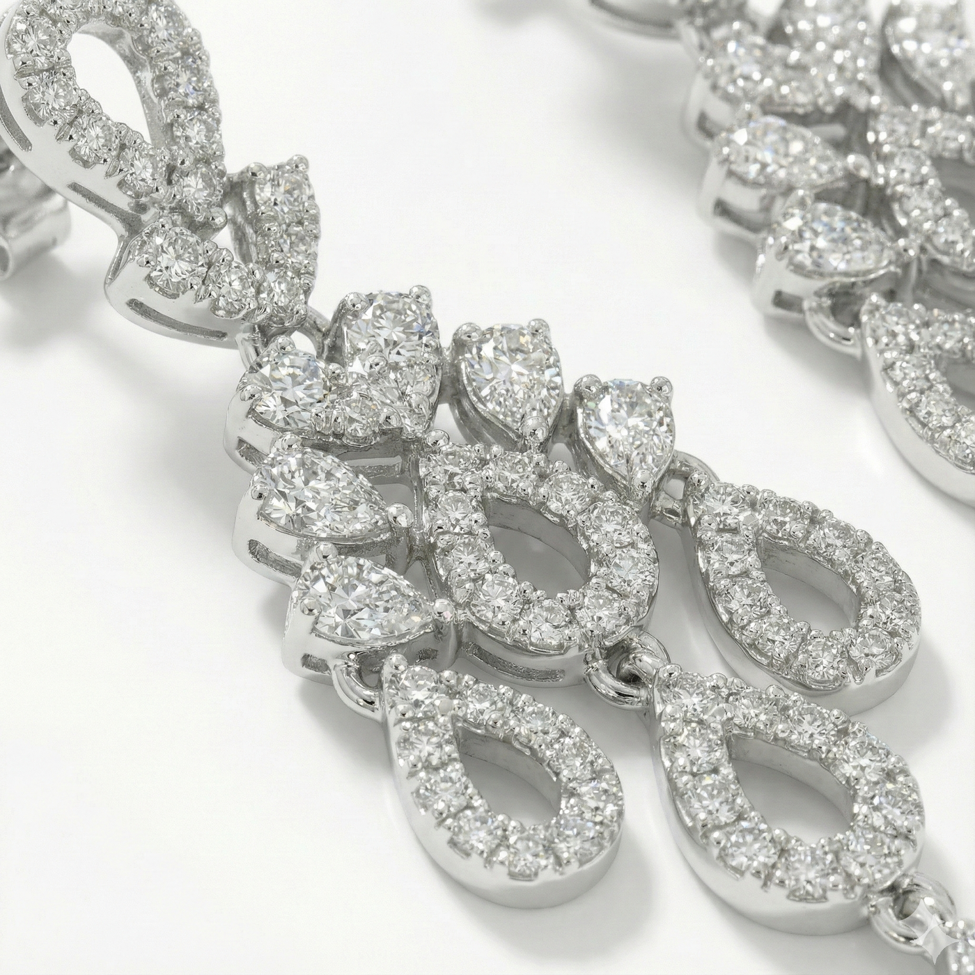 The Earrings Gallery