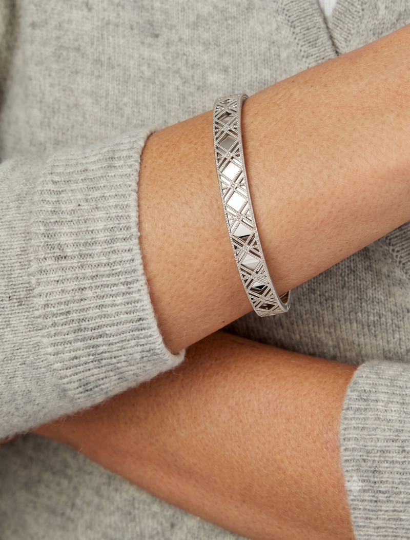 Les Petits Croix, White Gold Diamond Bracelet