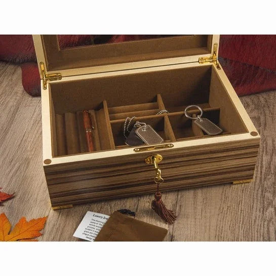 L'Éclat de Biarritz, Wood & Brass Watch Display Case