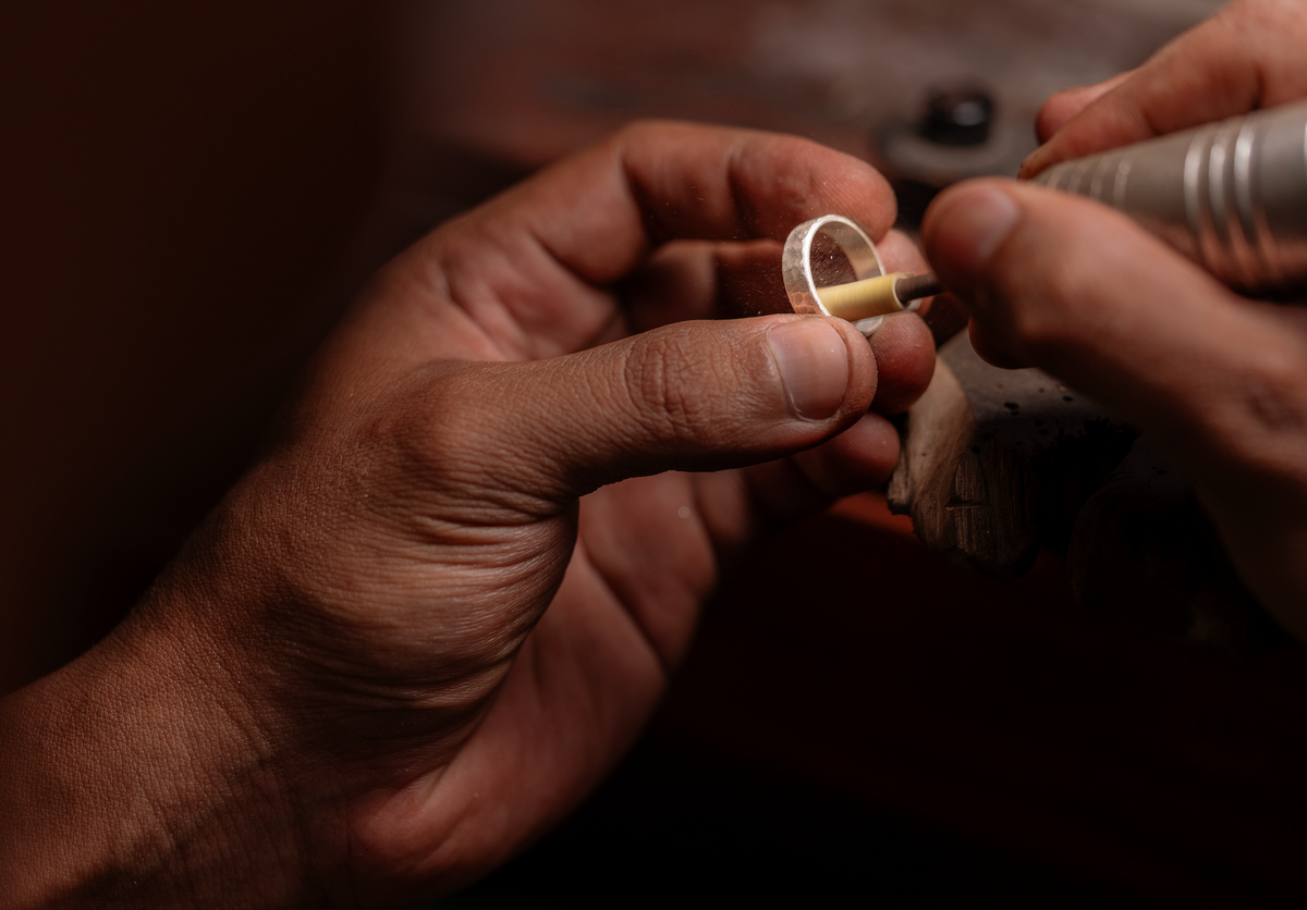 Heritage Signet Rings background